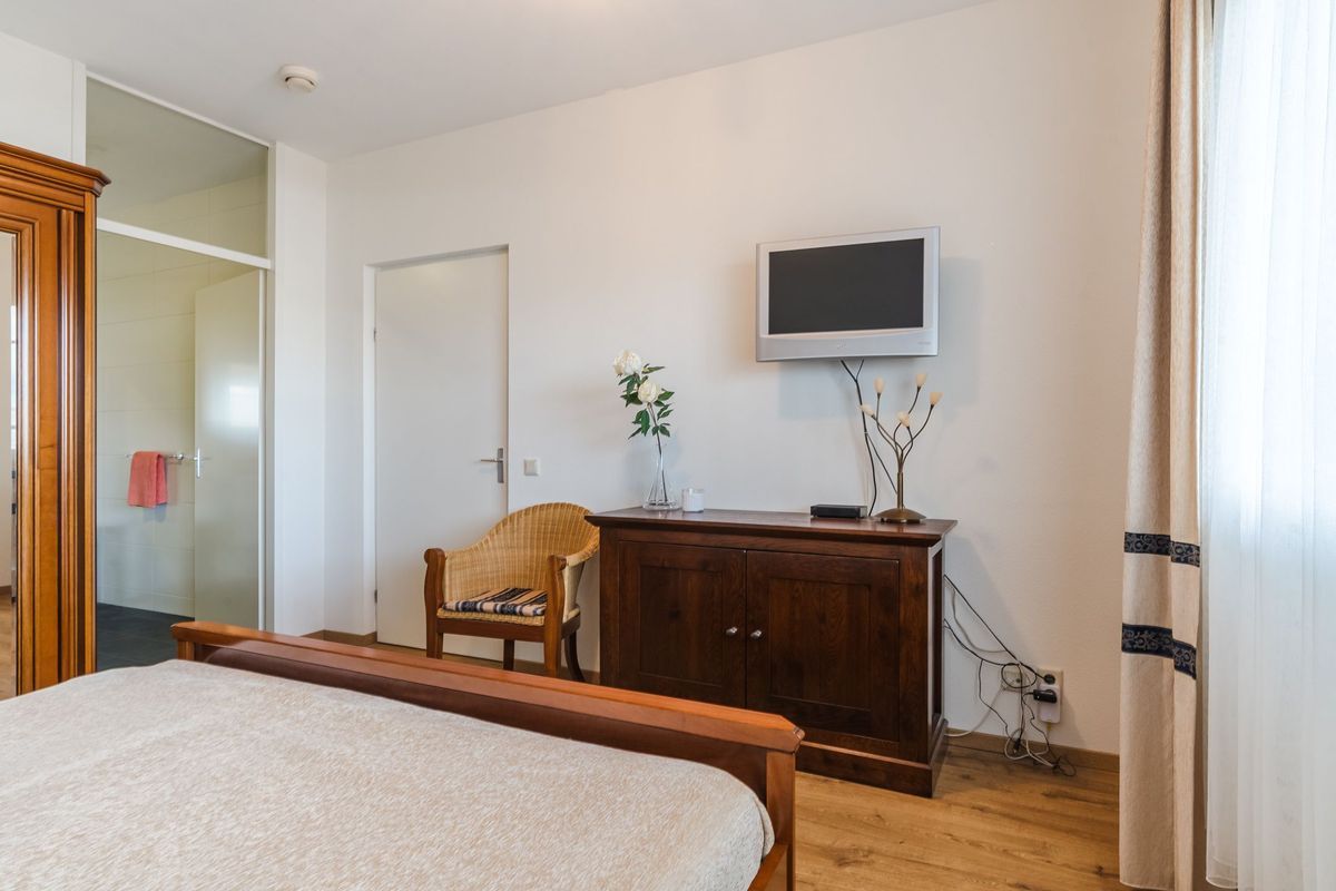 Anne Frankplein 3 - A Photo Blur 29