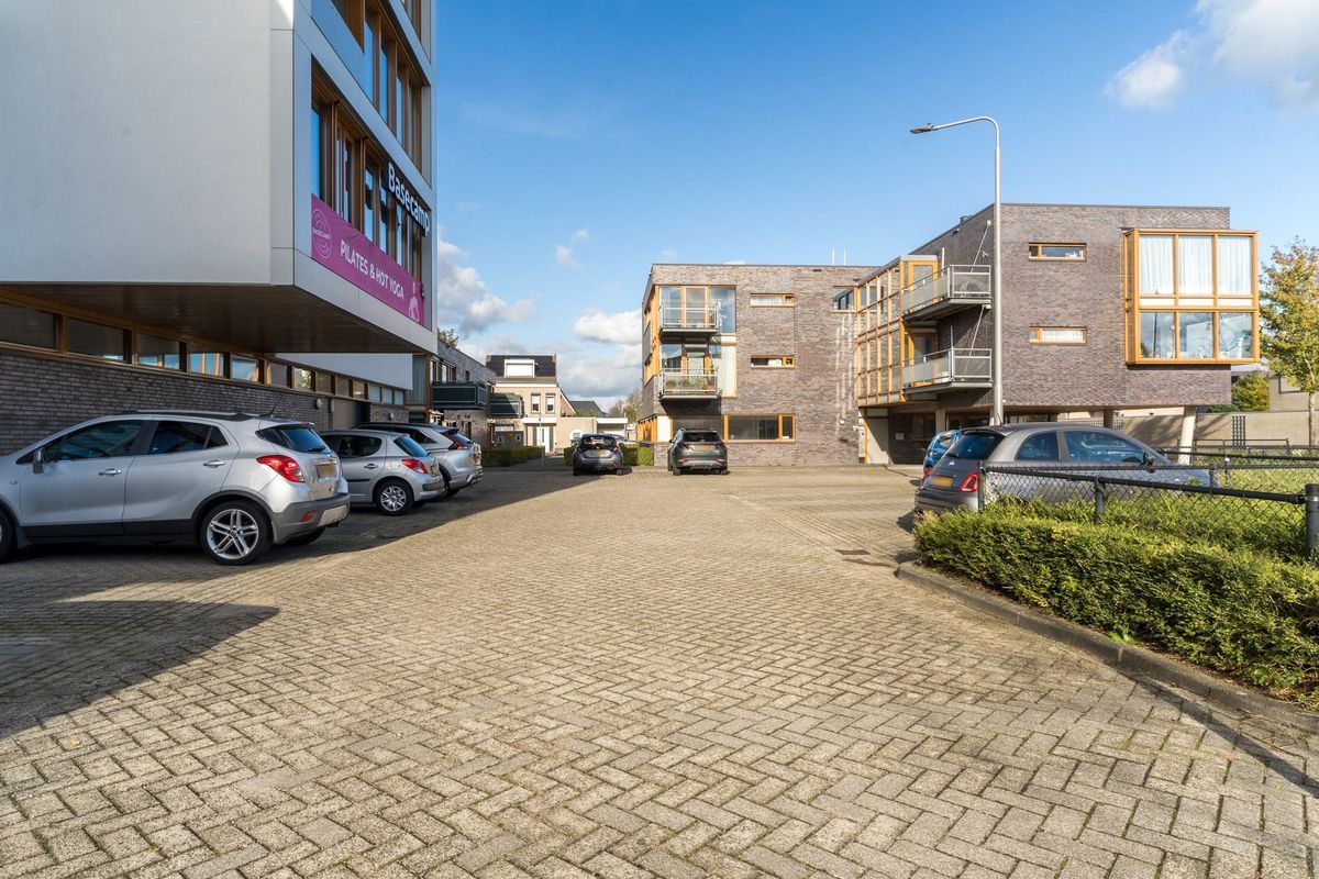 Anne Frankplein 3 - A Photo Blur 35