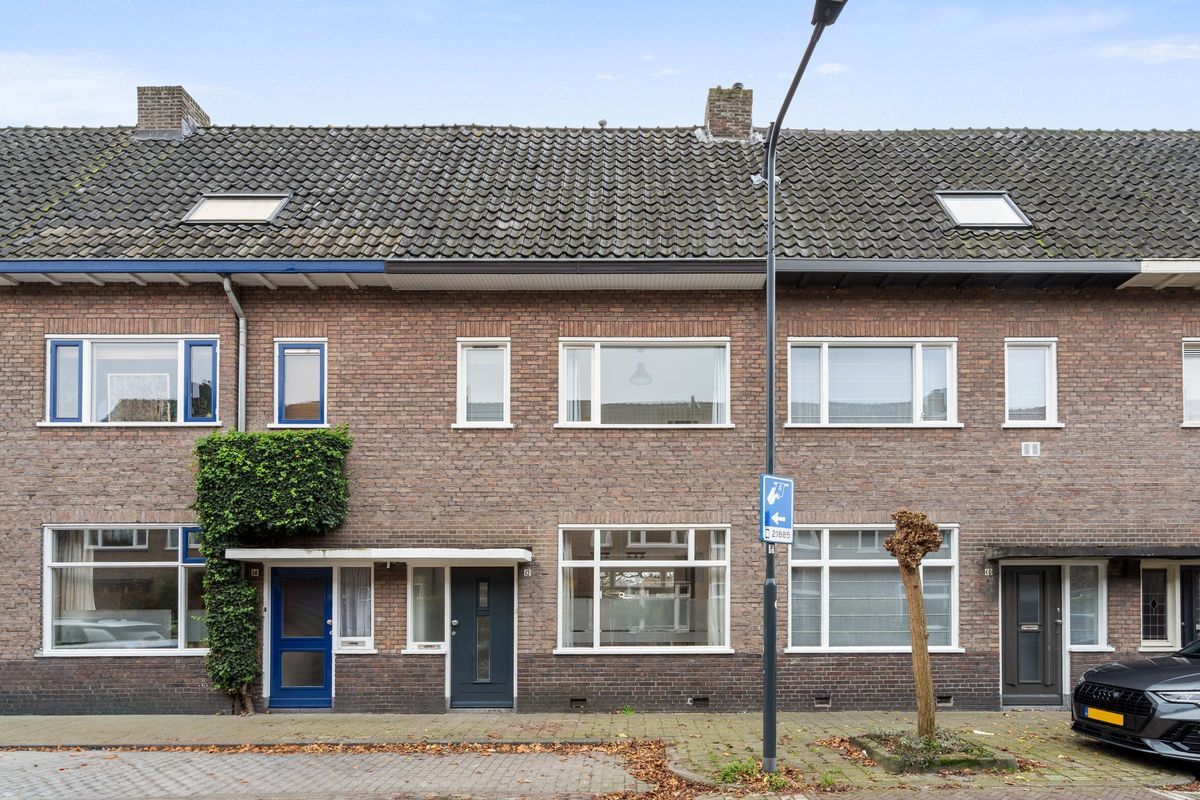 Maanstraat 12 Photo Blur 0