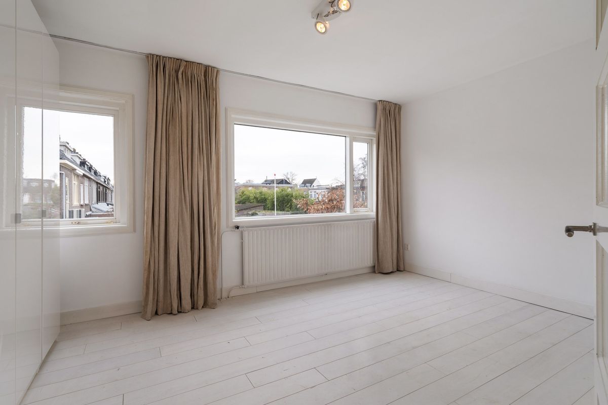 Maanstraat 12 Photo Blur 18