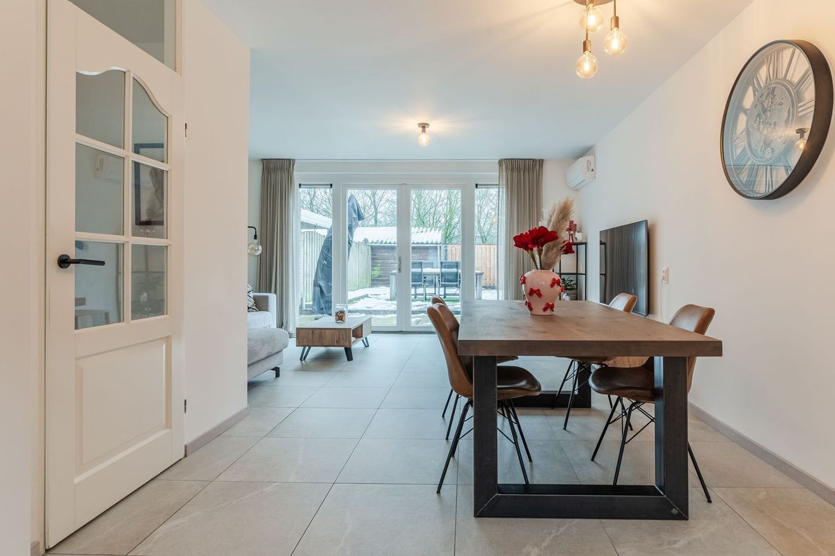 Bongelakker 23 Photo Blur 13