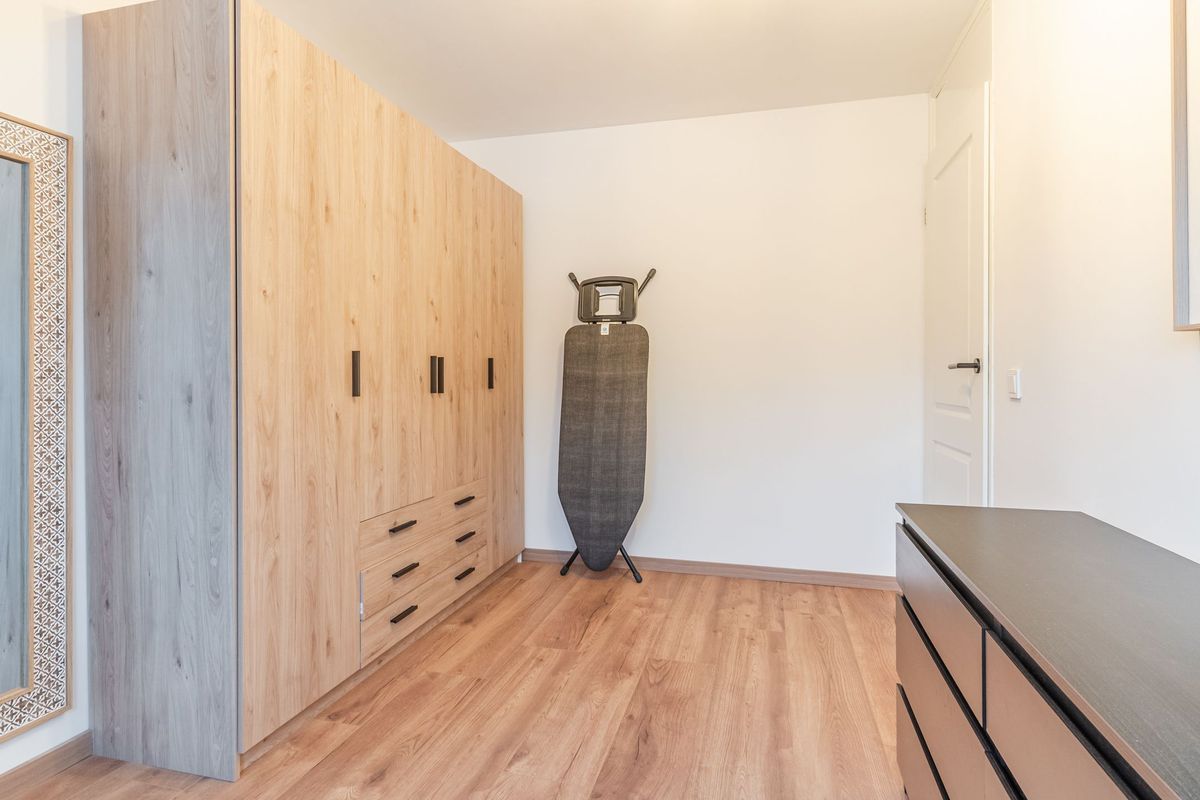 Bongelakker 23 Photo Blur 25