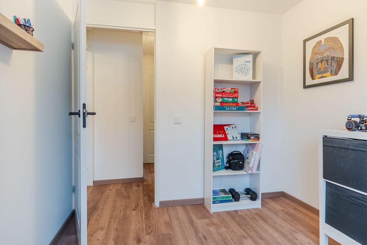 Bongelakker 23 Photo Blur 29