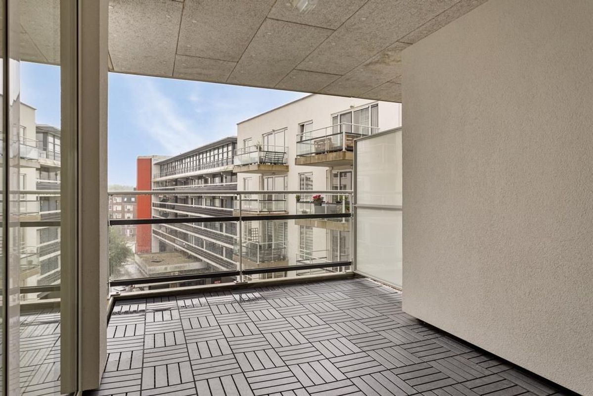 Piusplein 28 - 26 Photo Blur 6