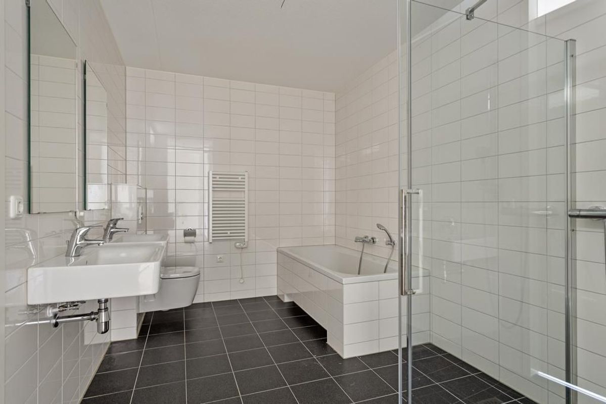 Piusplein 28 - 26 Photo Blur 13