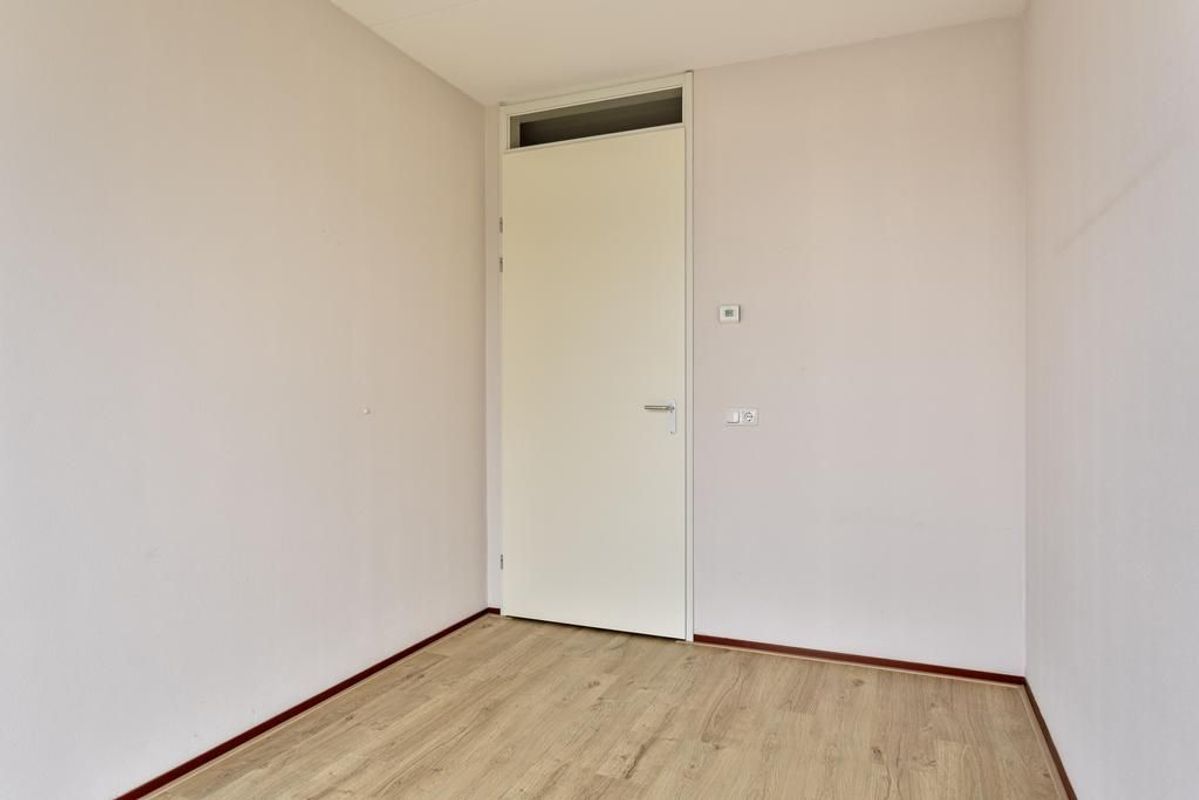 Piusplein 28 - 26 Photo Blur 11