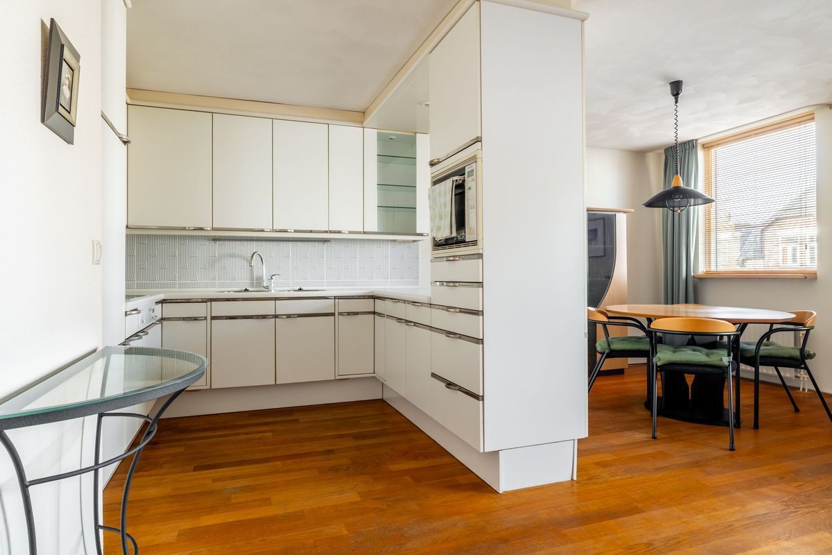 Prins Hendrikstraat 96 - A Photo Blur 2