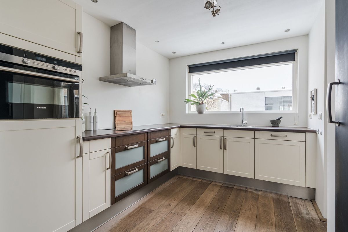 Hazelaar 33 Photo Blur 19