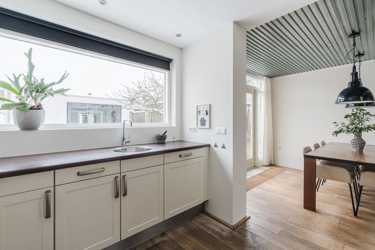 Hazelaar 33 Photo Blur 21