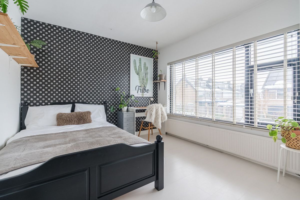 Hazelaar 33 Photo Blur 26