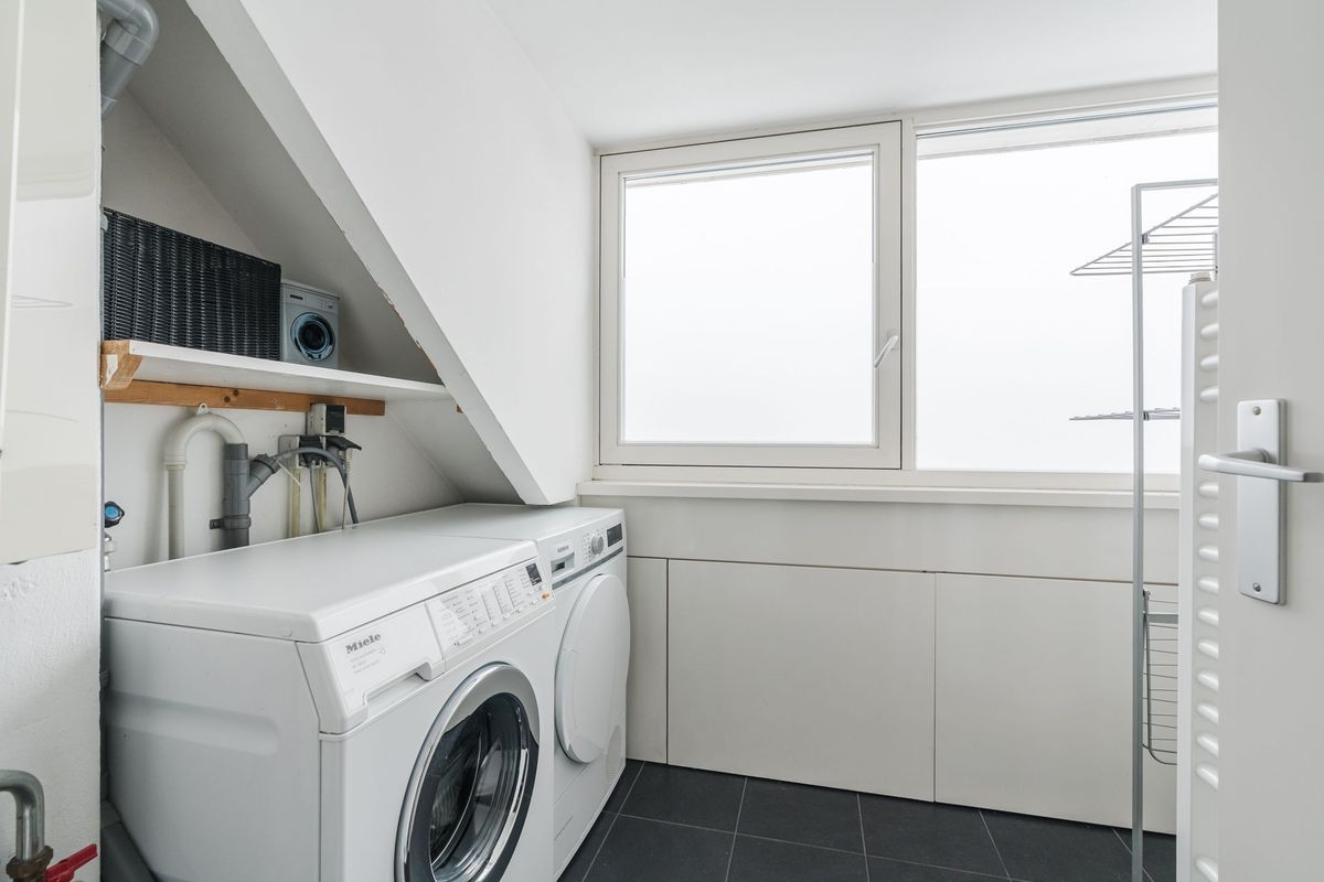 Hazelaar 33 Photo Blur 36