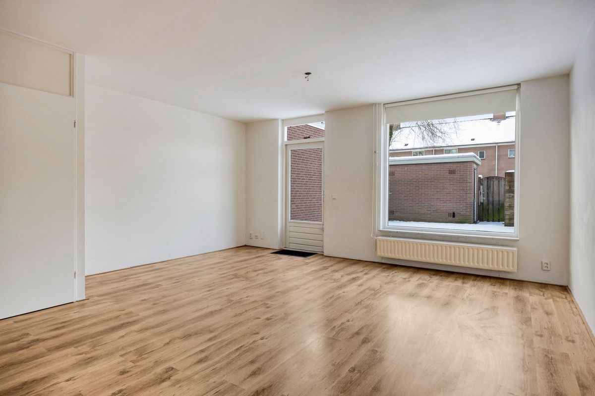 Schoenmaker 2 Photo Blur 8