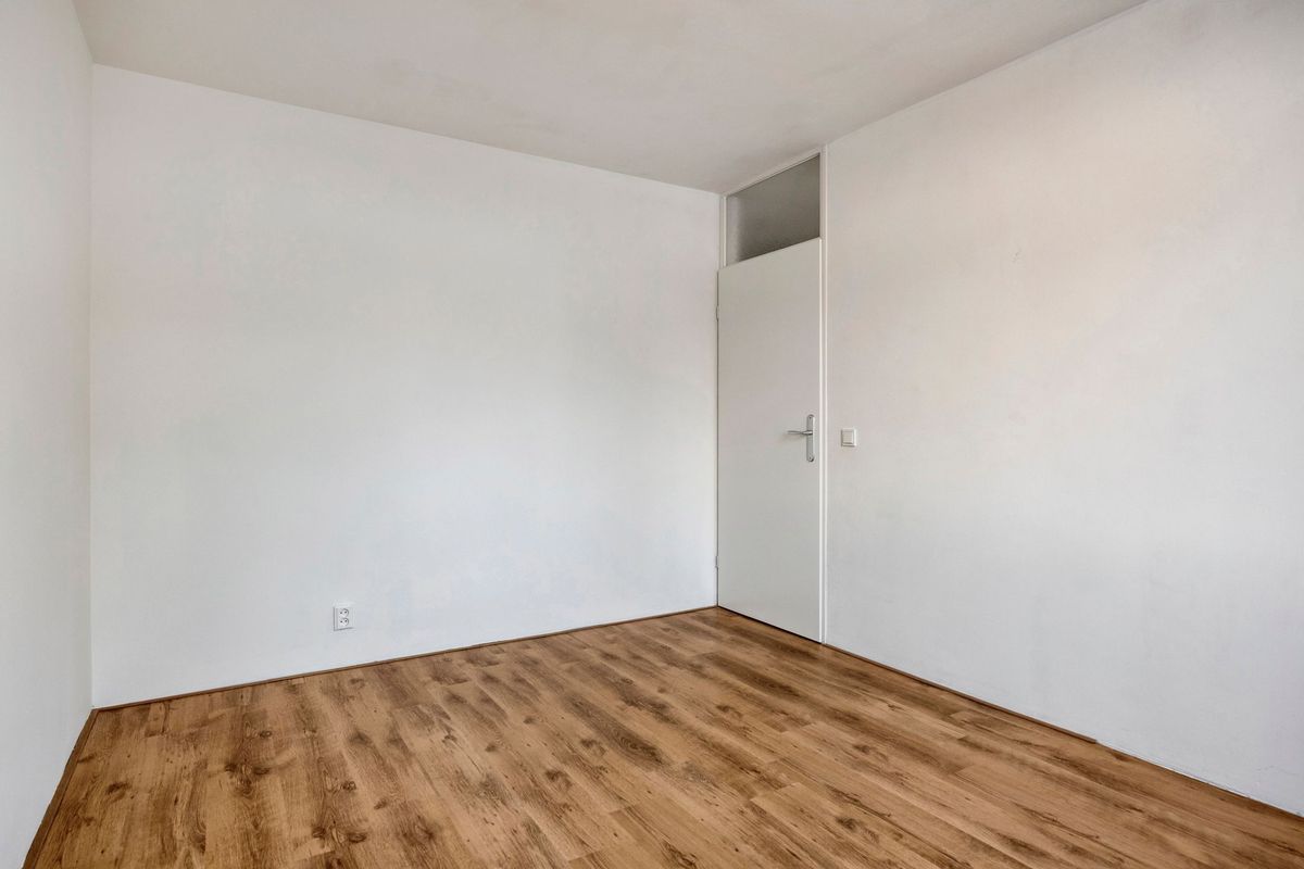 Schoenmaker 2 Photo Blur 15