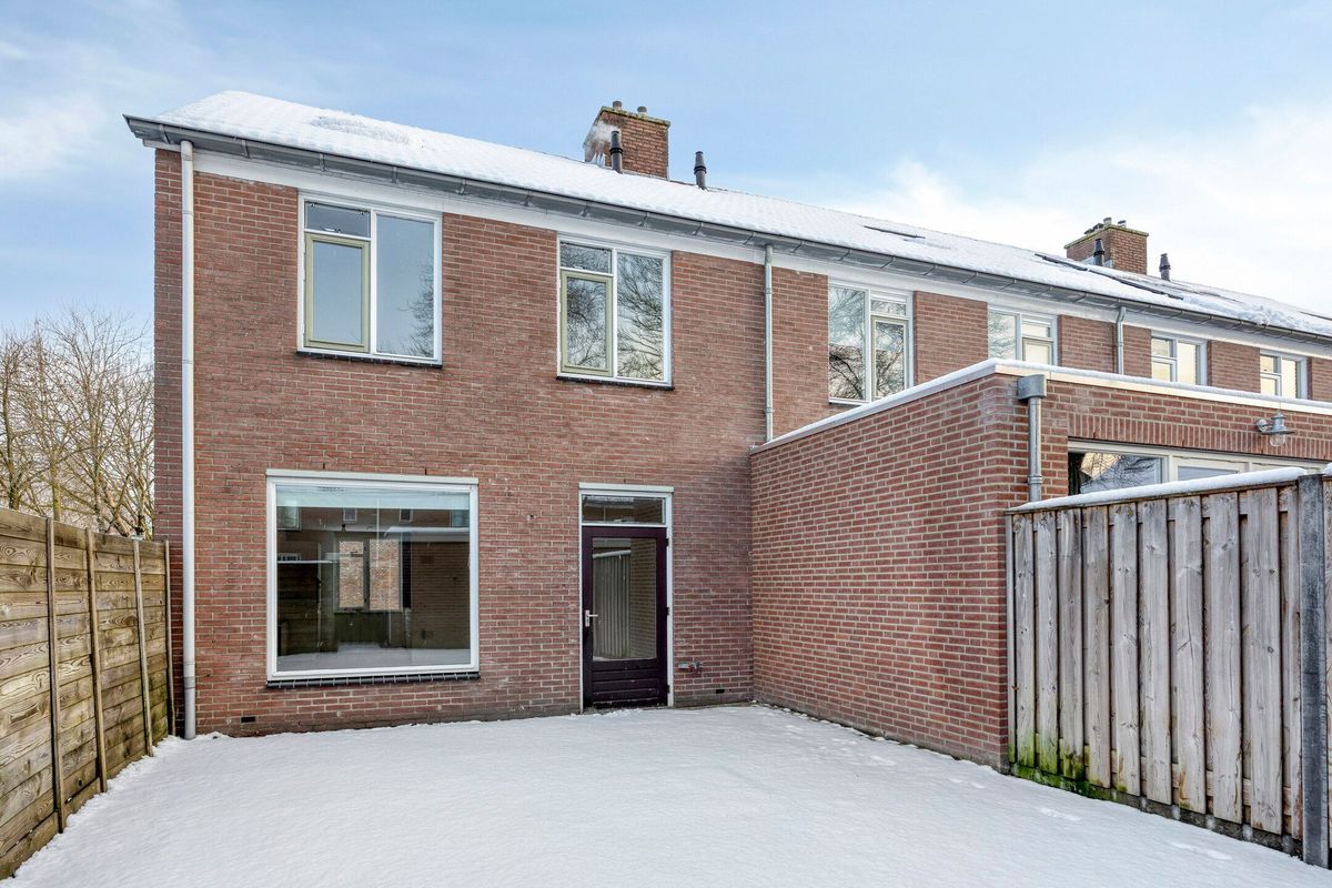 Schoenmaker 2 Photo Blur 11