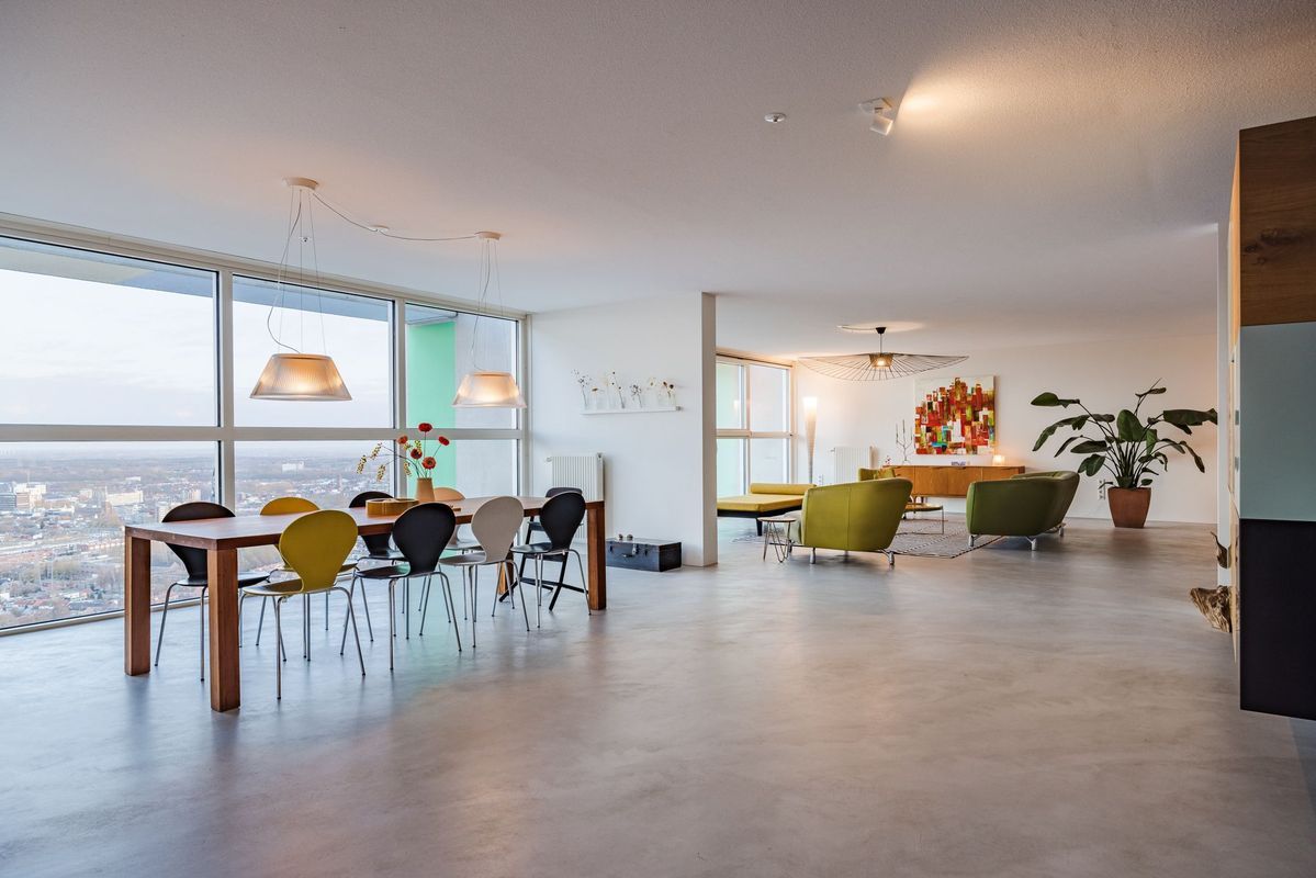 Westpoint 148 Photo Blur 3