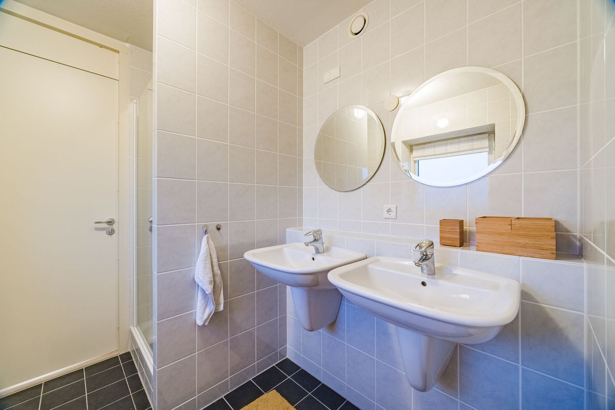 Westpoint 148 Photo Blur 32