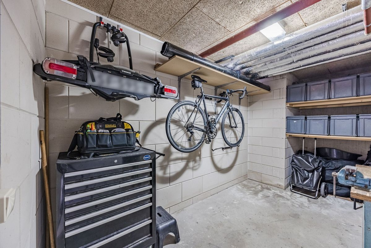 Westpoint 148 Photo Blur 42