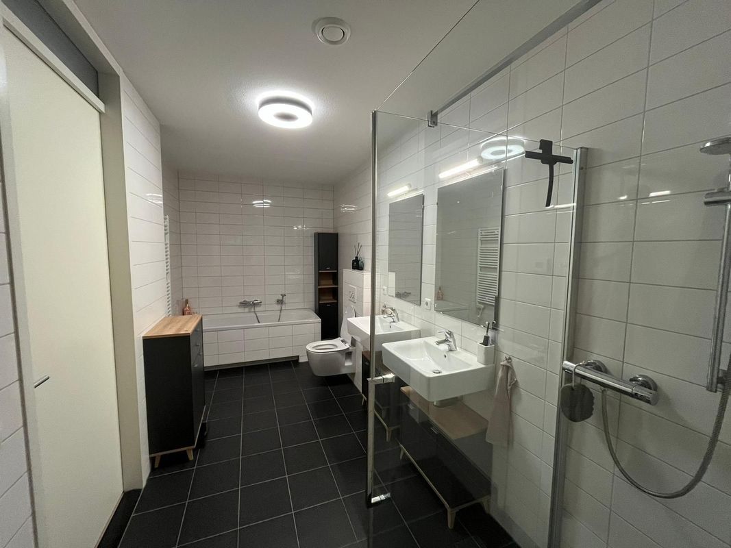 Piusplein 28 - 02 Photo Blur 6