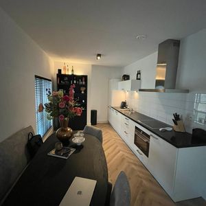 Piusplein 28 - 02 Photo 4