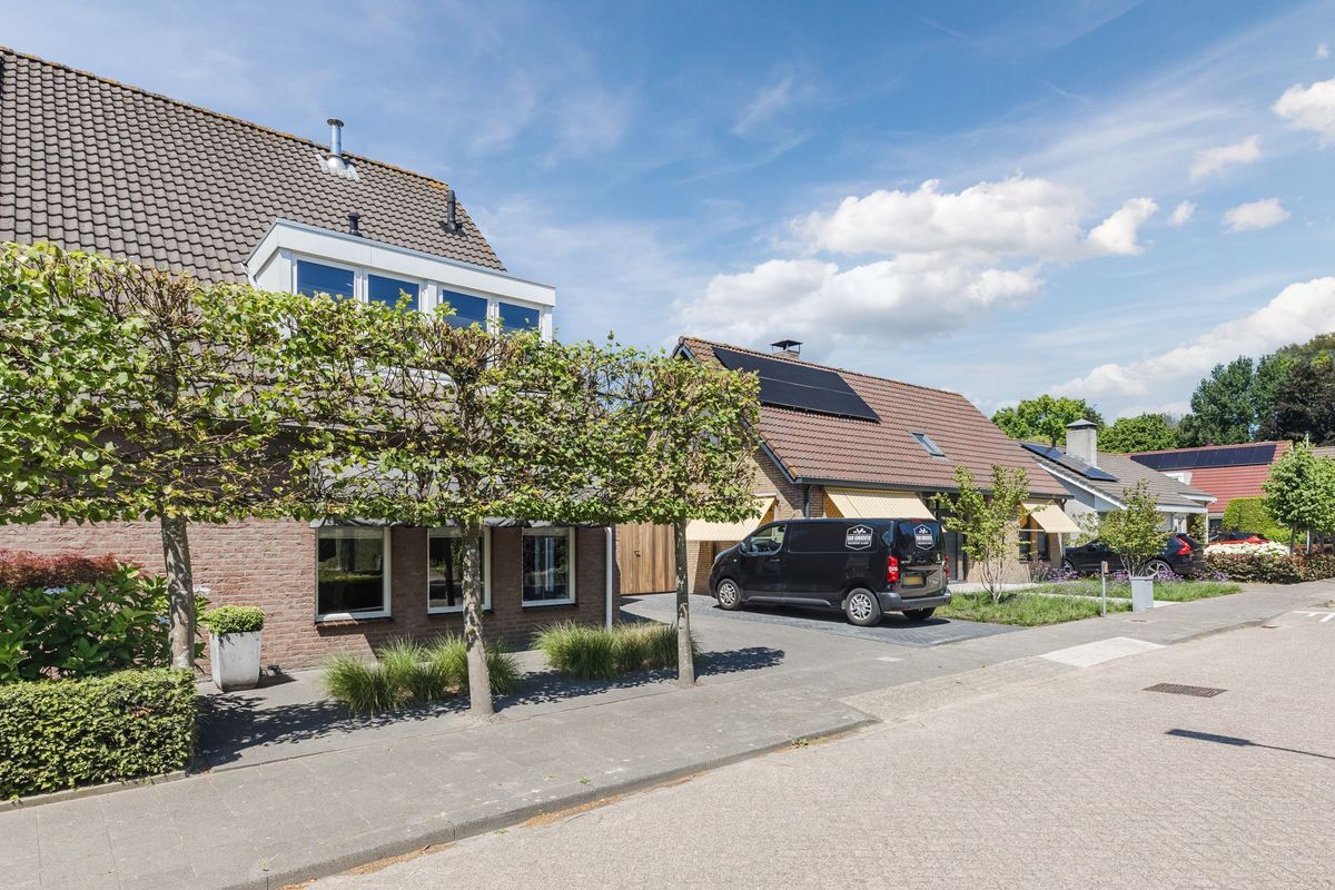 Lennondreef 33 Photo Blur 29