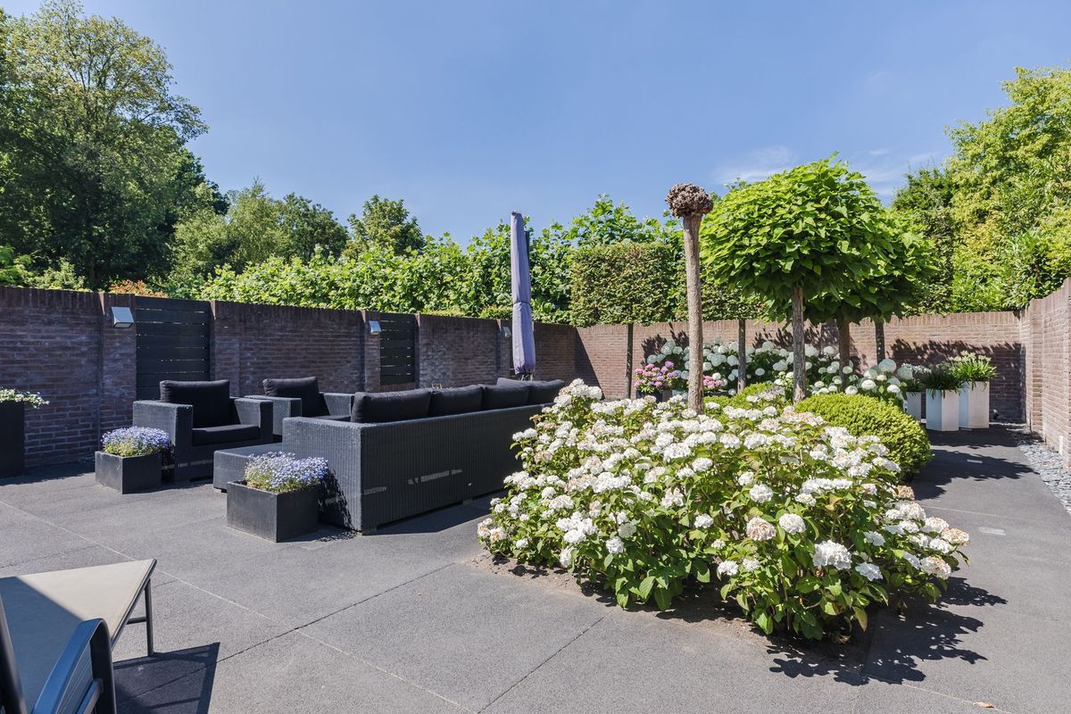 Lennondreef 33 Photo Blur 22