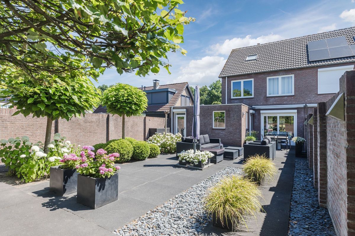 Lennondreef 33 Photo Blur 21