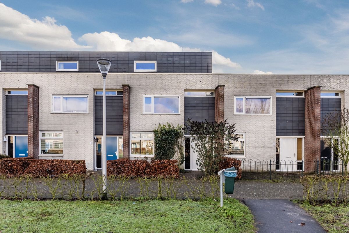 Santpoortplein 44 Photo Blur 28