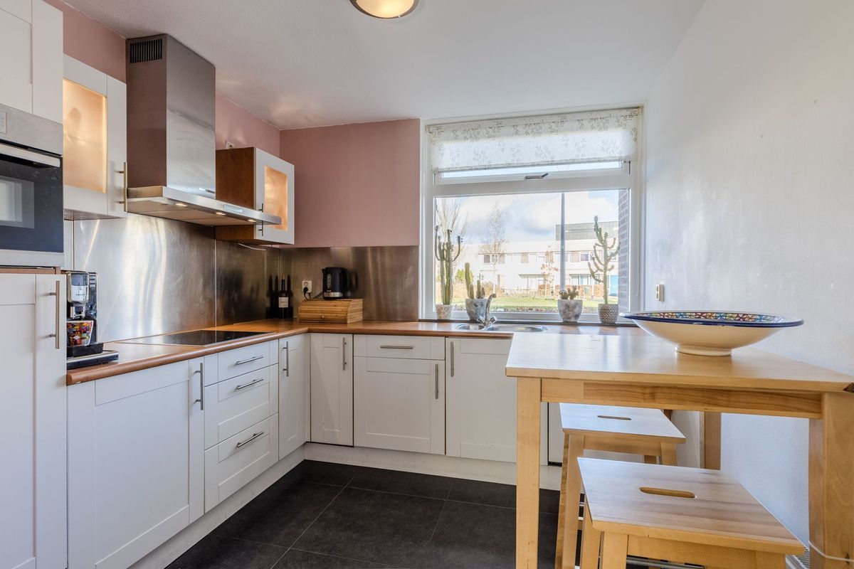 Santpoortplein 44 Photo Blur 6