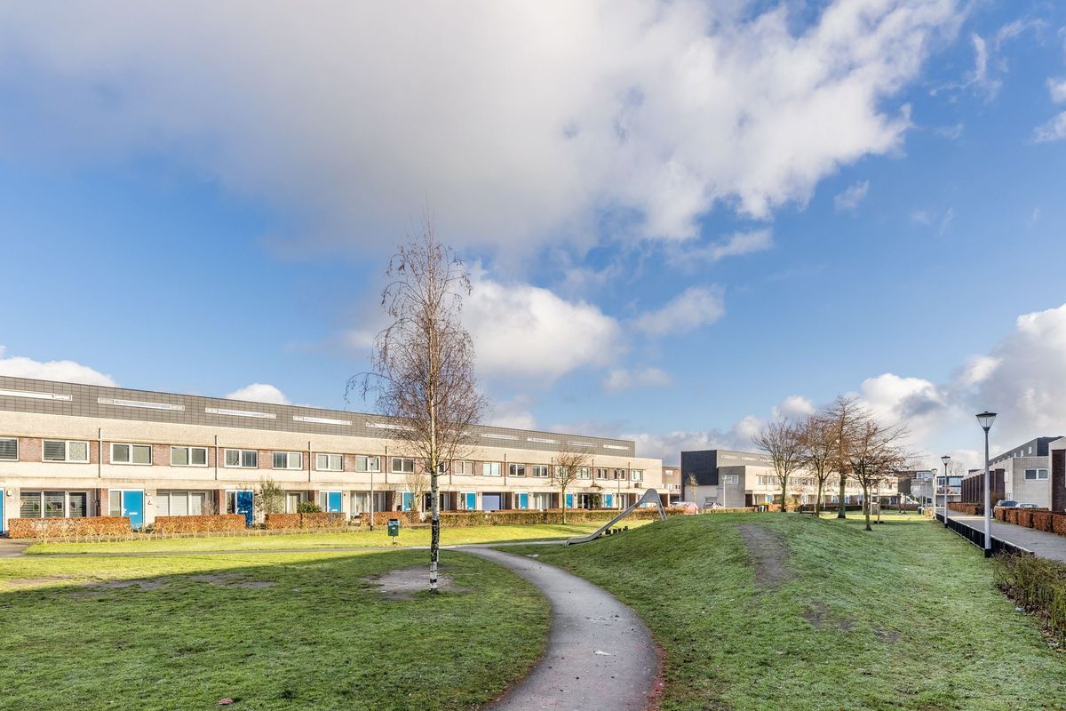 Santpoortplein 44 Photo Blur 32