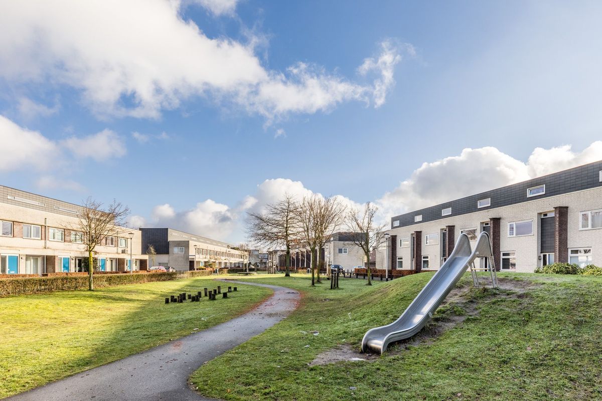 Santpoortplein 44 Photo Blur 33