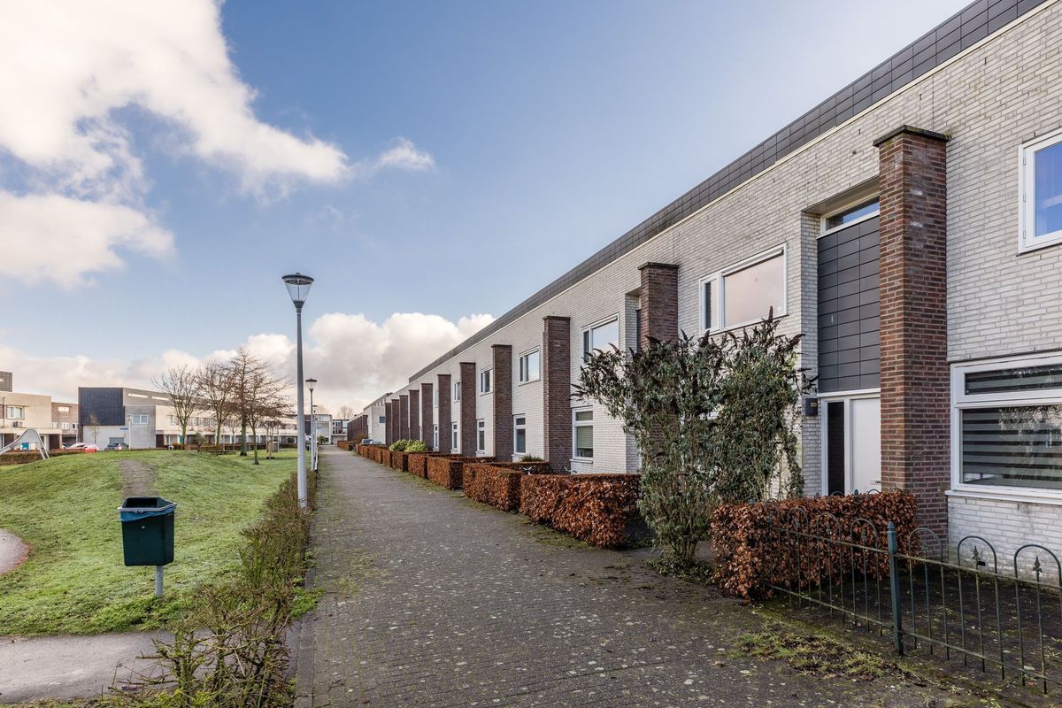 Santpoortplein 44 Photo Blur 31