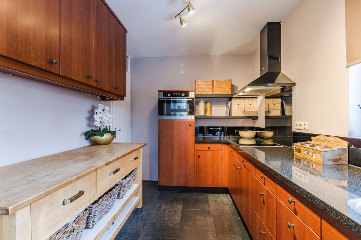 Maasbommelstraat 36 Photo Blur 8