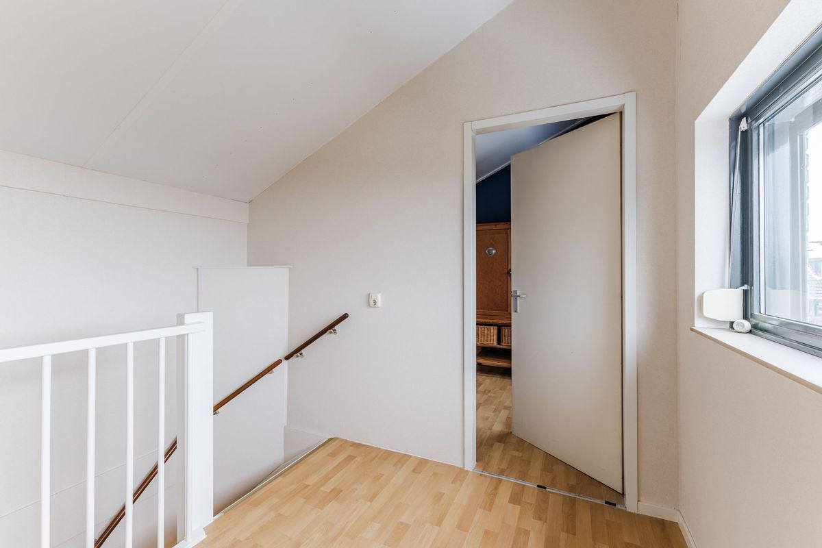 Maasbommelstraat 36 Photo Blur 27