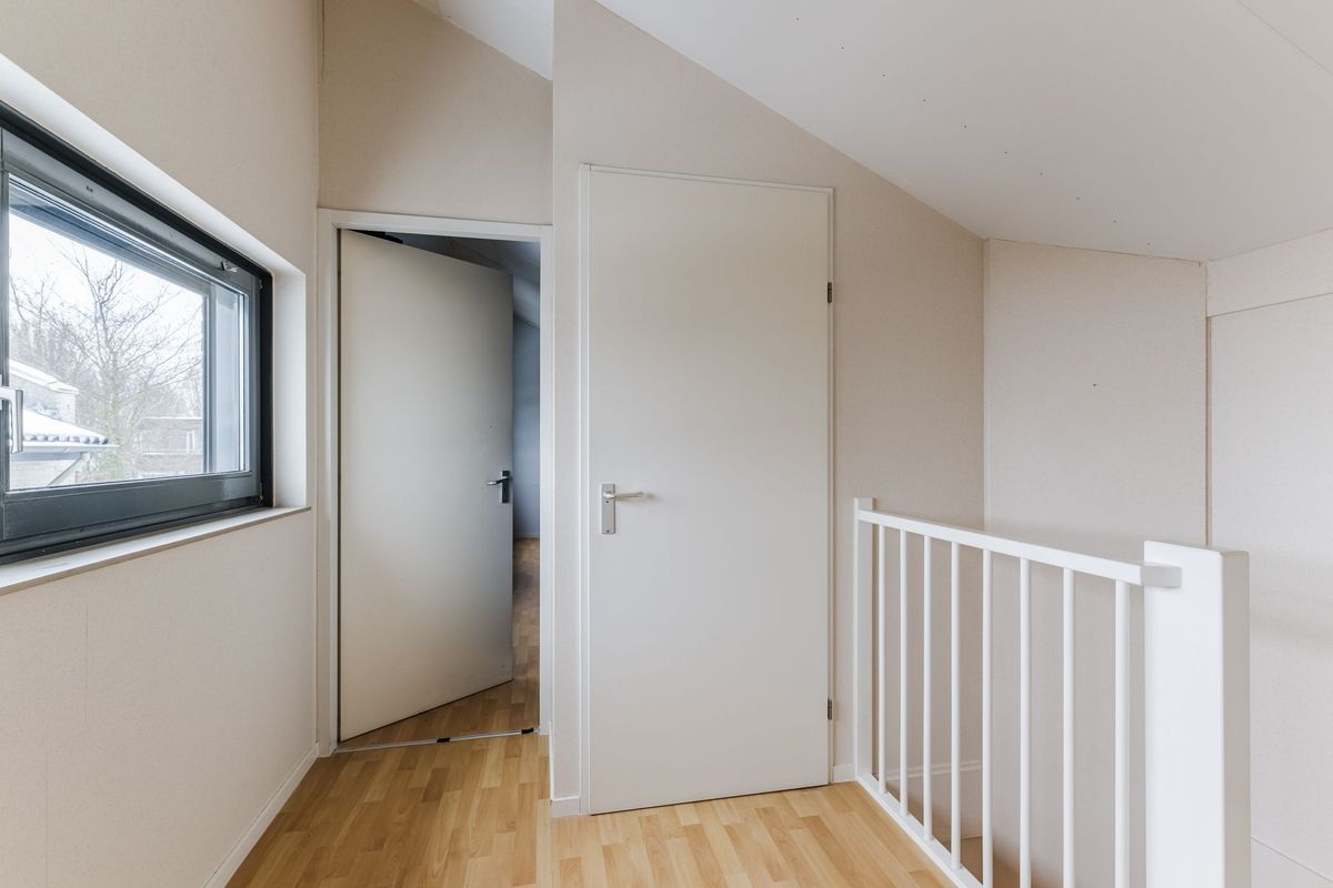 Maasbommelstraat 36 Photo Blur 23