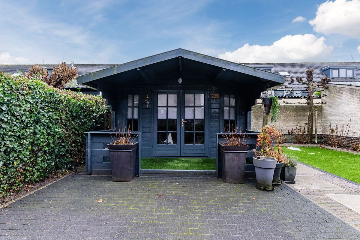 Maasbommelstraat 36 Photo Blur 38