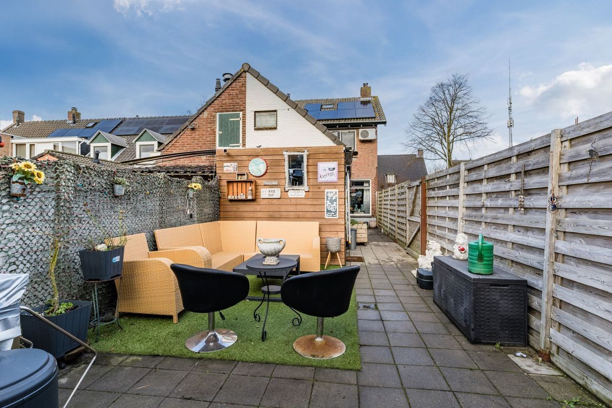 Dorpsstraat 34 Photo Blur 14