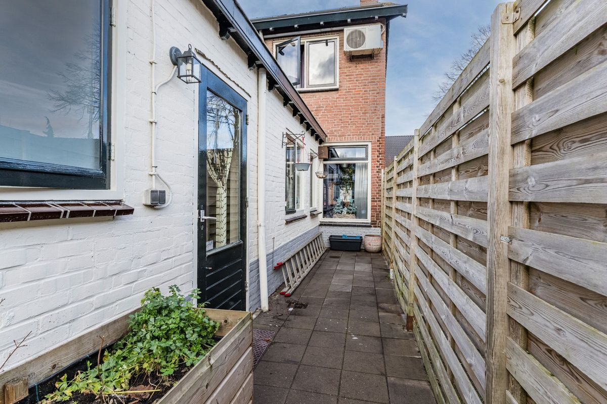 Dorpsstraat 34 Photo Blur 19