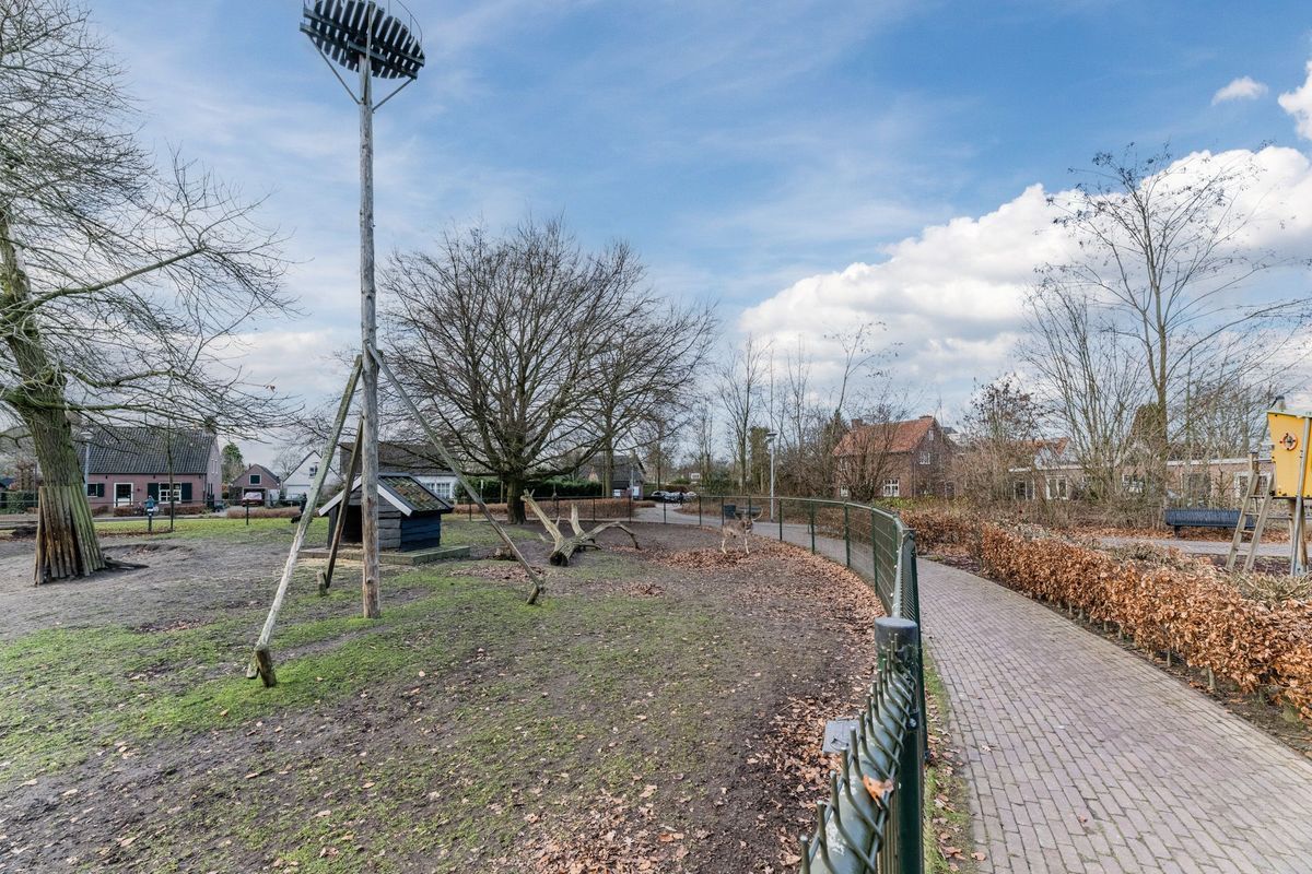 Dorpsstraat 34 Photo Blur 21