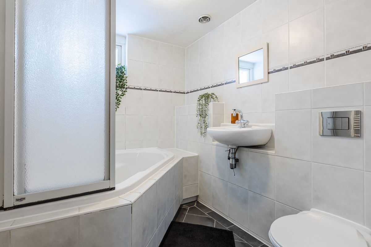 Laagstraat 91 Photo Blur 35