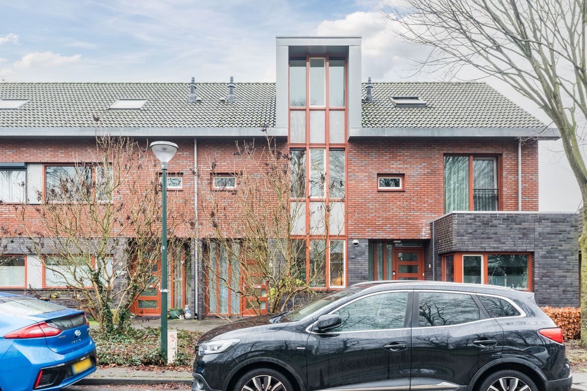 Volmolenplein 6 - A Photo Blur 4