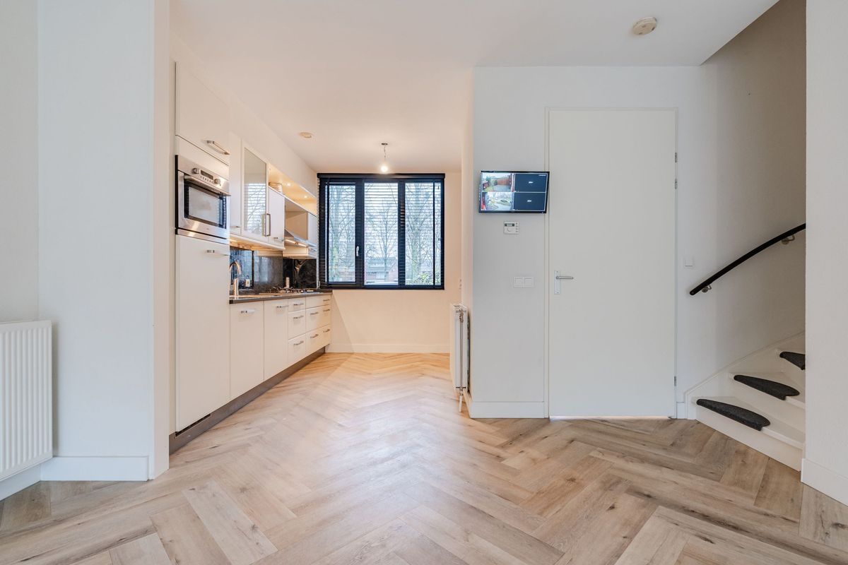 Volmolenplein 6 - A Photo Blur 14