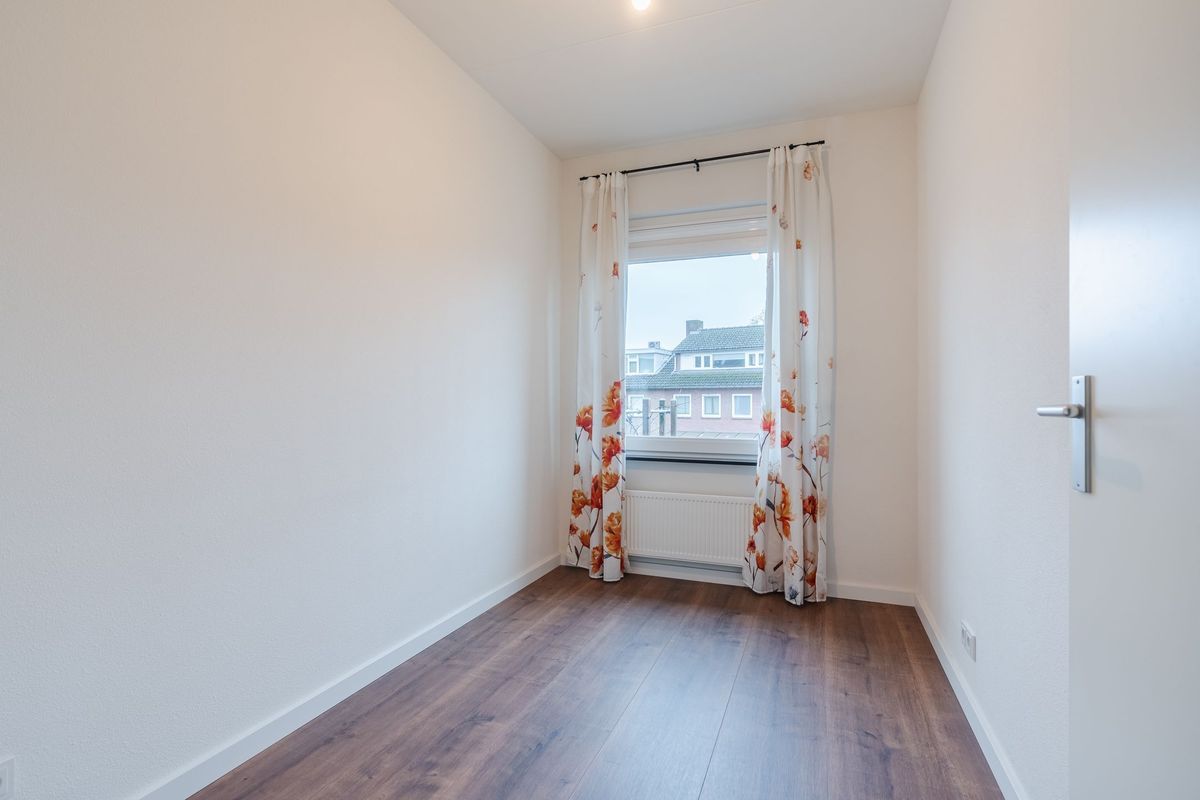 Volmolenplein 6 - A Photo Blur 22