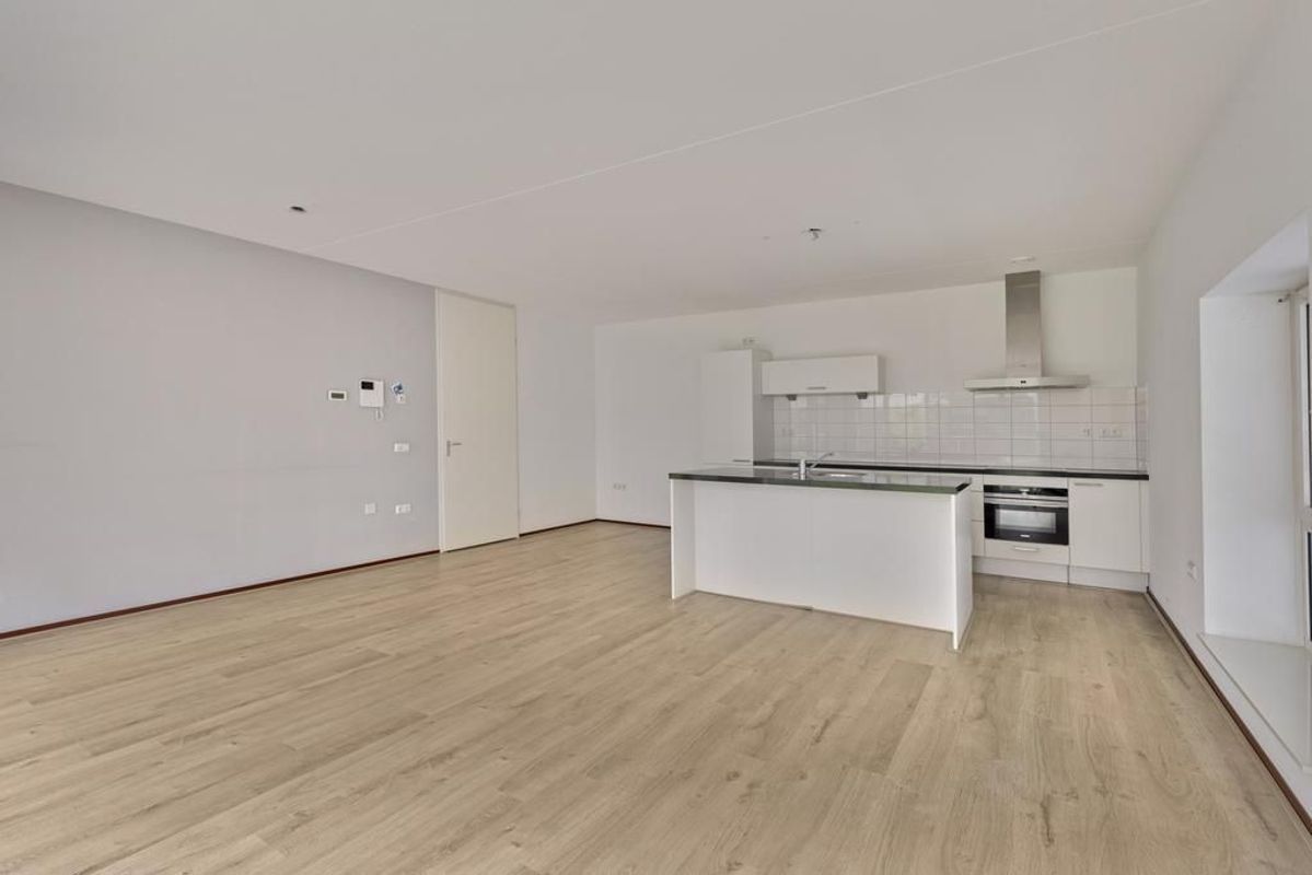 Piusplein 28 - 03 Photo Blur 3