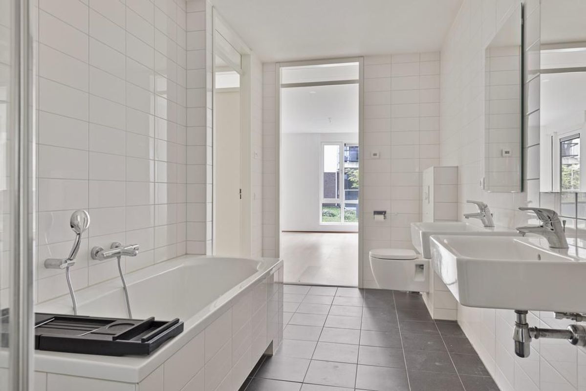 Piusplein 28 - 03 Photo Blur 5