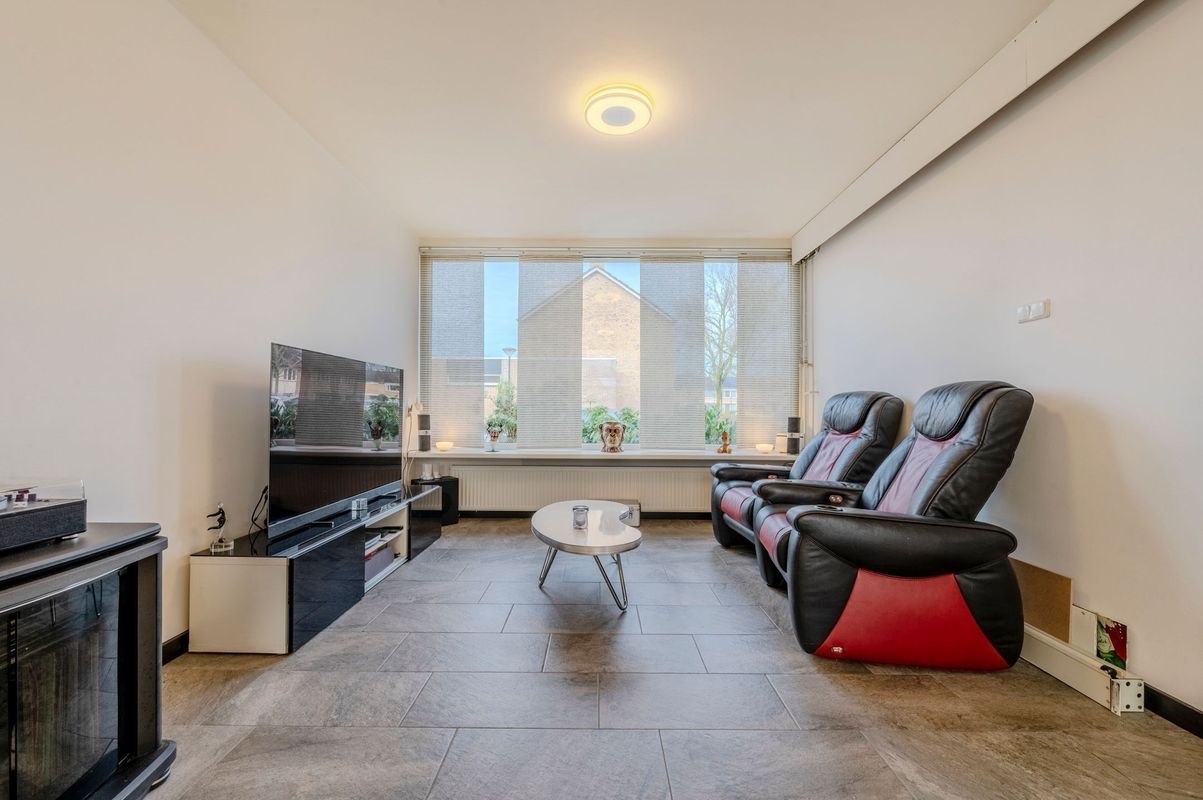 Kerselaar 14 Photo Blur 5