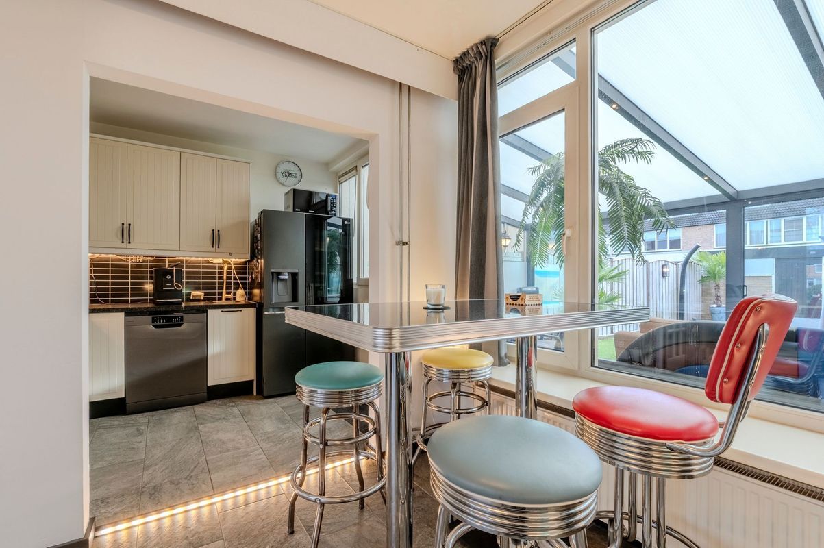 Kerselaar 14 Photo Blur 9