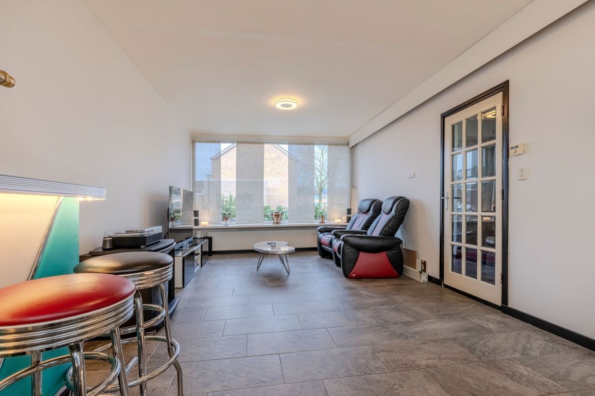 Kerselaar 14 Photo Blur 7