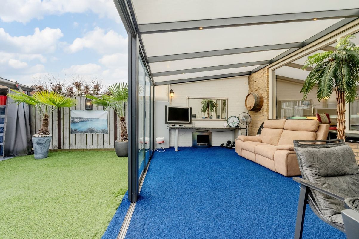 Kerselaar 14 Photo Blur 30