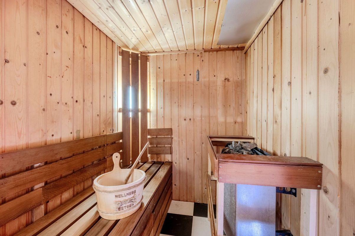 Kerselaar 14 Photo Blur 39