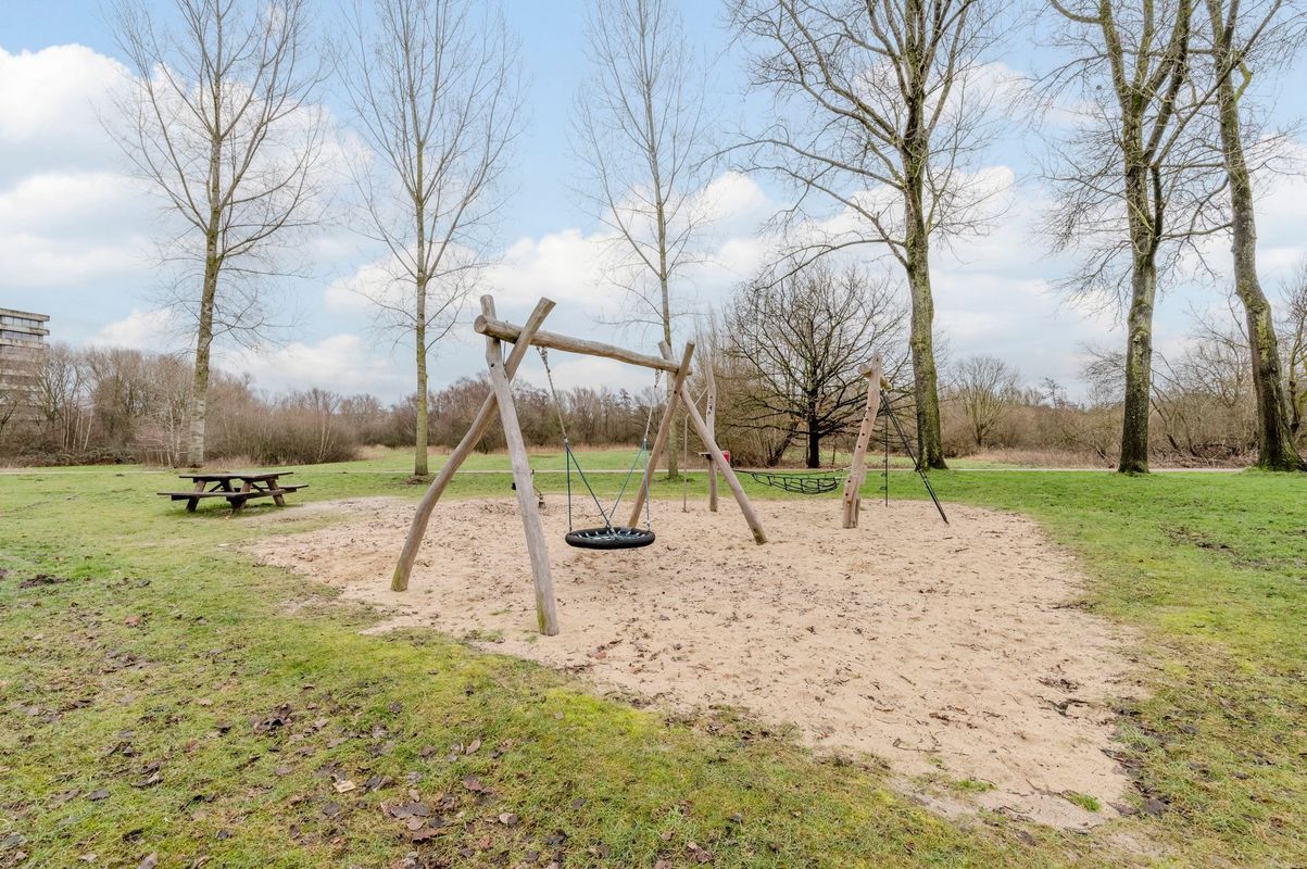 Kerselaar 14 Photo Blur 45